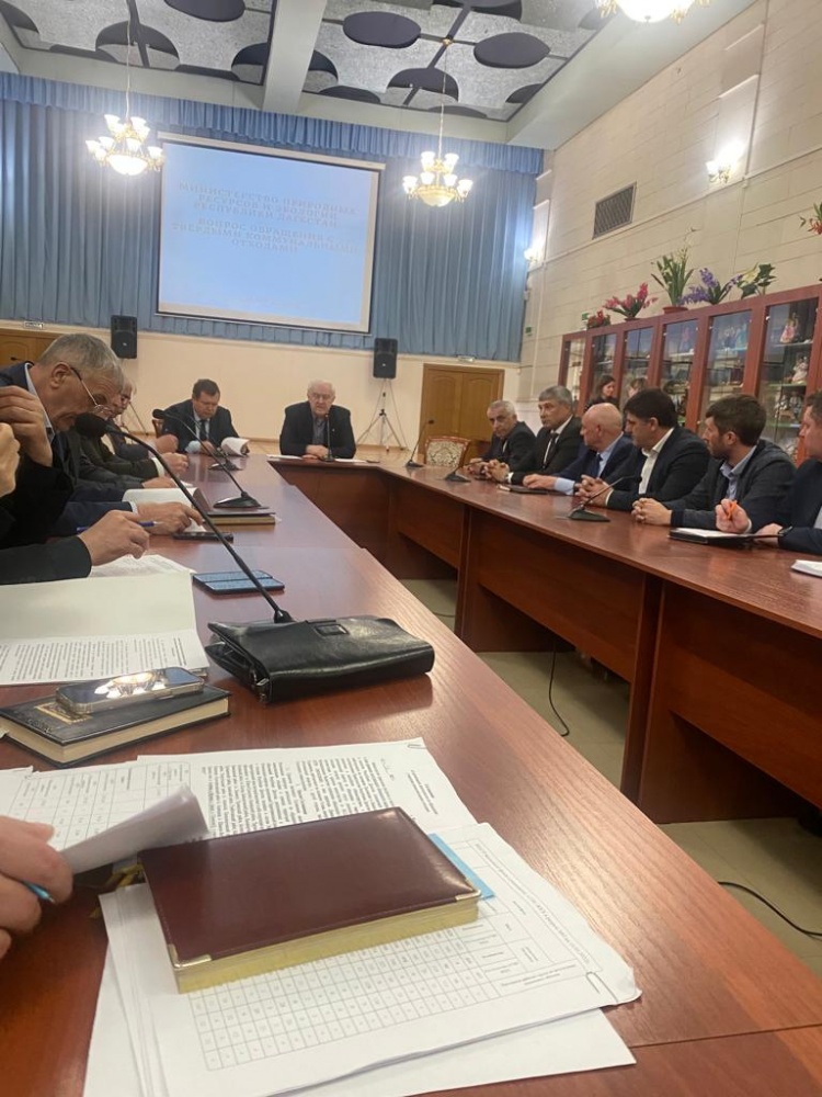 Администрация Хасавюртовского района приняла участие в работе республиканского совещания под руководством врио Министра природных ресурсов и экологии РД  Ибрагимова Ибрагима