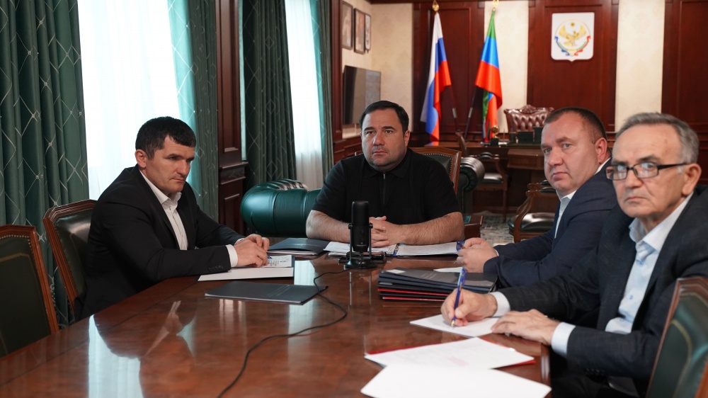 Глава  Хасавюртовского района принял участие в работе Правительственного совещания в режиме видеоконференцсвязи под руководством Алексея Гасанова