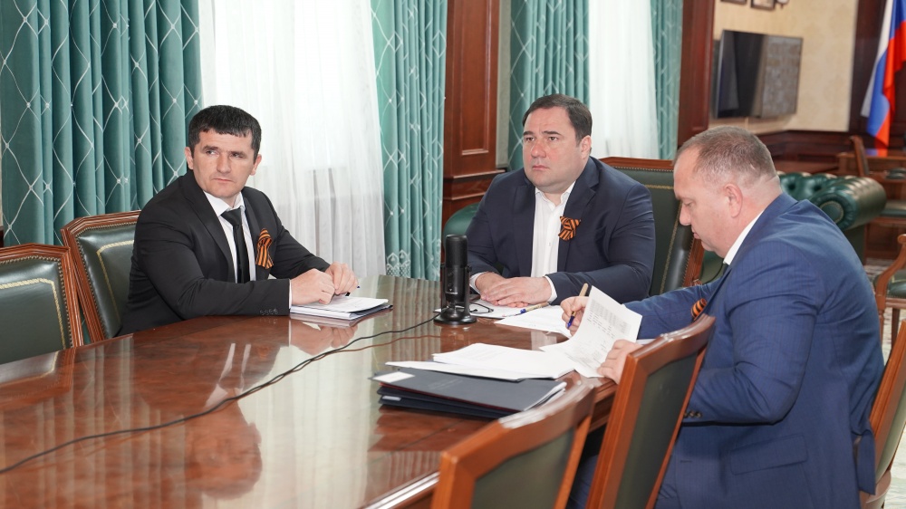 Глава Хасавюртовского района принял участие в работе заседания Оперативного штаба РД в режиме видеоконференцсвязи под руководством Сергея Меликова