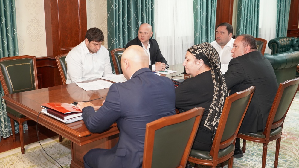 Глава Хасавюртовского района принял участие в работе заседания Оперативного штаба РД в режиме видеоконференцсвязи под руководством Сергея Меликова