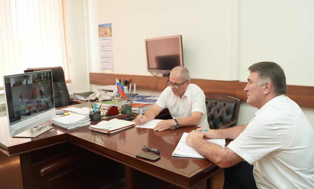 Администрация Хасавюртовского района приняла участие в работе совещания в режиме видеоконференцсвязи Министерства сельского хозяйства и продовольствия РД