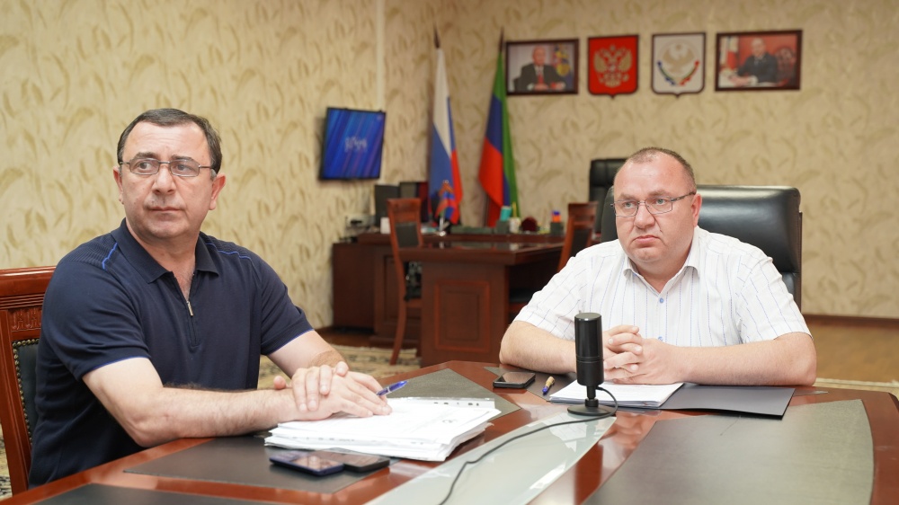 Администрация  Хасавюртовского района приняла участие в работе  совещания  в режиме видеоконференцсвязи Министерства транспорта  РФ
