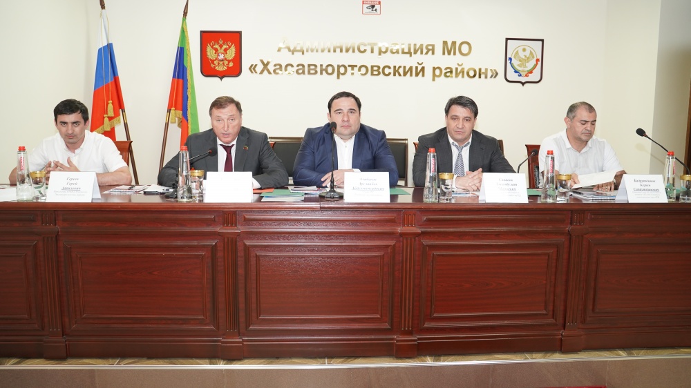 Председатель НС РД Заур Аскендеров принял участие в работе заседания  Антитеррористической комиссии