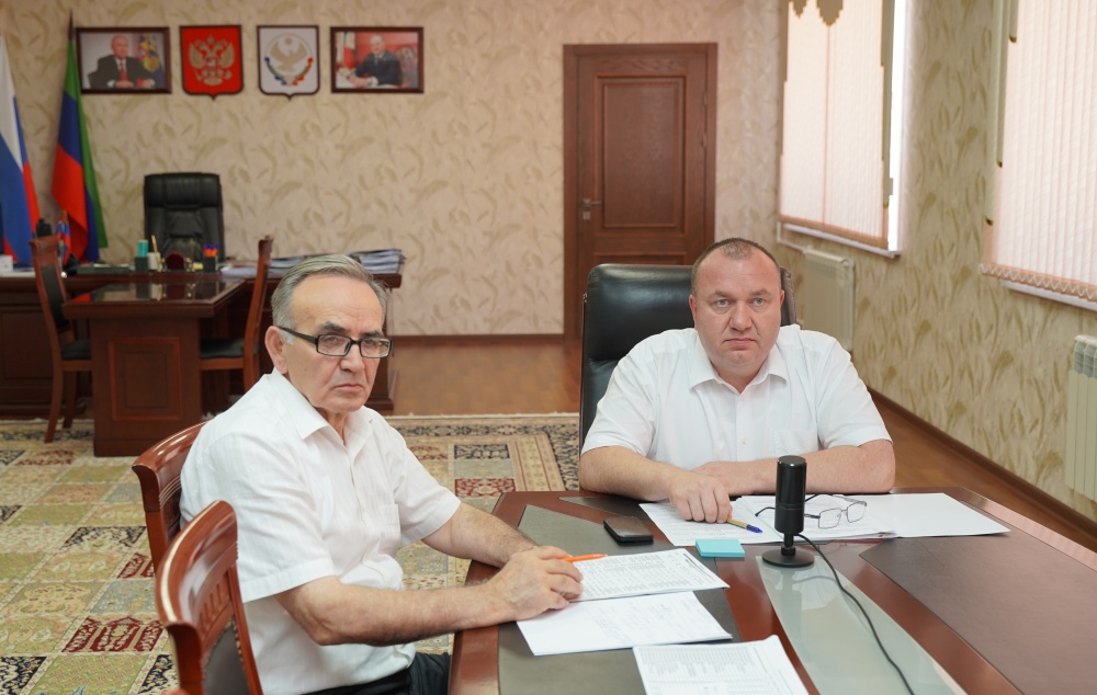 Администрация  Хасавюртовского района приняла участие в работе Правительственного совещания в режиме видеоконференцсвязи