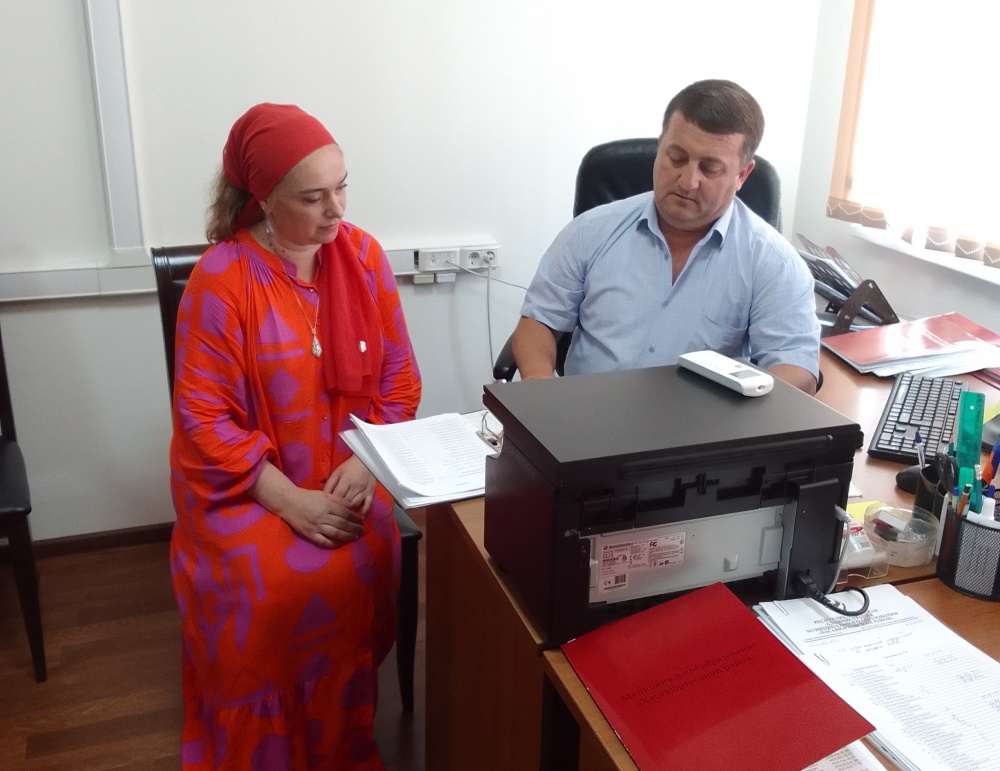 Отдел АТК Хасавюртовского района проводит встречи в школах по антитеррористической защищенности