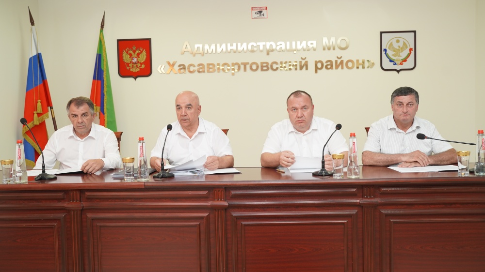 В Хасавюртовском районе состоялась шестнадцатая сессия Собрания депутатов муниципального района