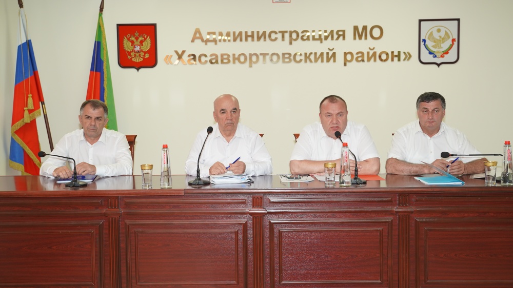 В Хасавюртовском районе состоялась семнадцатая сессия Собрания депутатов муниципального района седьмого созыва