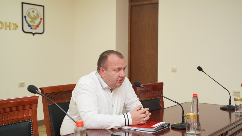 В администрации Хасавюртовского района состоялось очередное пленарное совещание