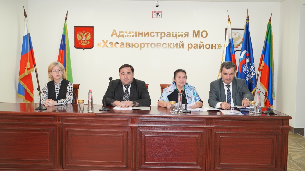 В Хасавюртовском районе в ходе внеочередной  XXV Конференции Глава МР Арсланбек Алибеков избран Секретарем МО ВПП « Единая Россия»