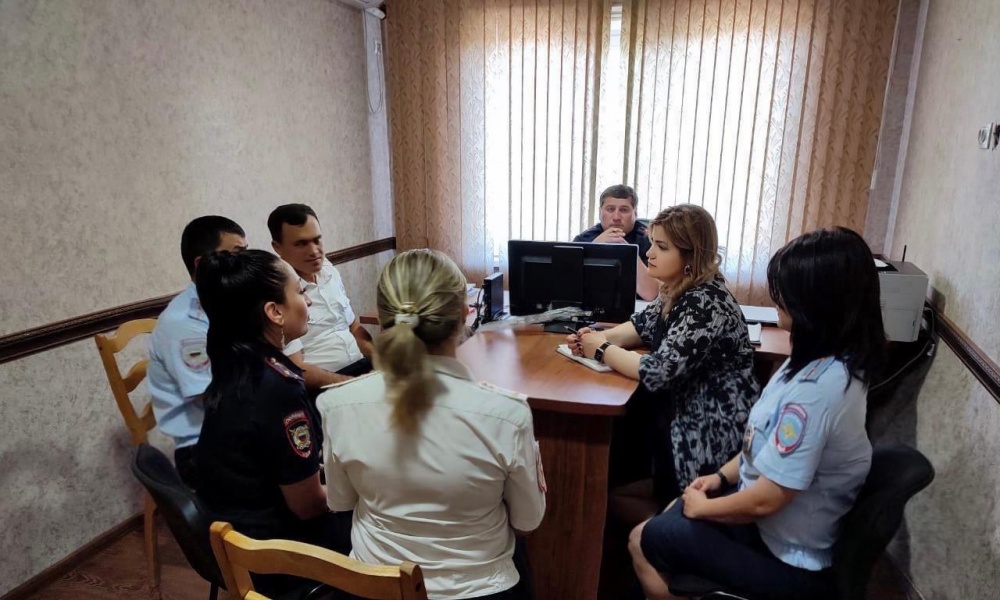 В Отделе МВД по Хасавюртовскому району состоялось межведомственное совещание представителей структур, обсудили ход первого этапа комплексной — профилактической операции «Подросток».