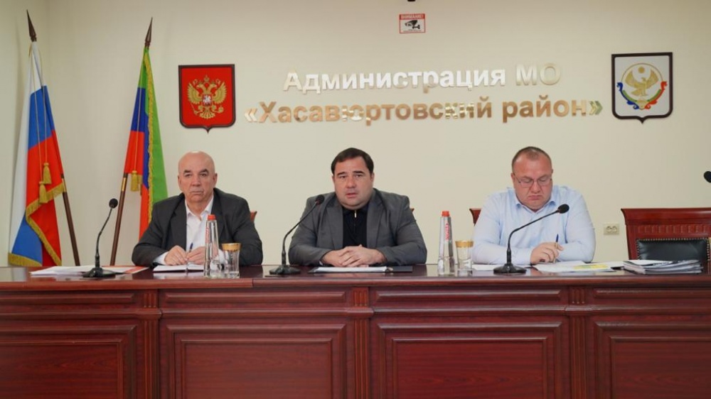 Глава Хасавюртовского района провел расширенное совещание по вопросам хода частичной мобилизации