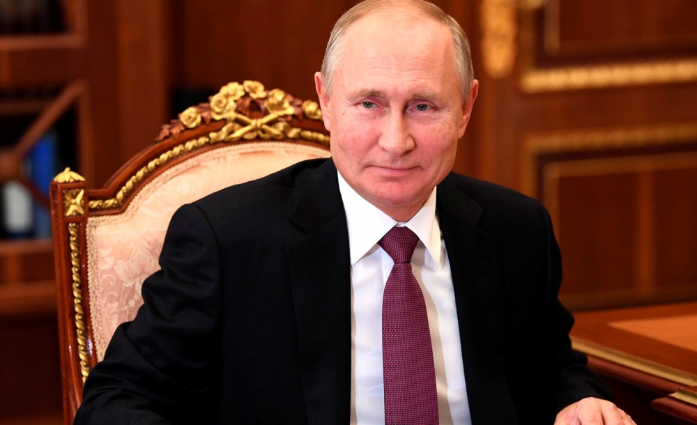 Глава Хасавюртовского района поздравил Президента РФ В.В. Путина  с Днем рождения
