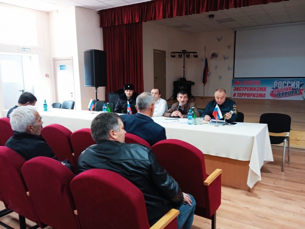 В Хасавюртовском районе продолжаются объектовые тренировки в образовательных учреждениях