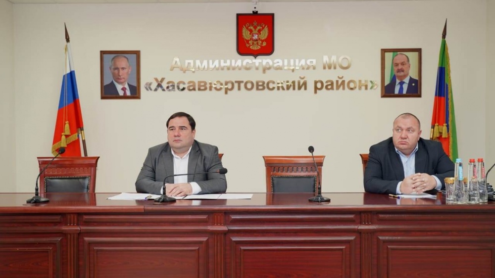 Глава  Хасавюртовского района принял участие в работе  заседания Оперативного штаба РД в режиме видеоконференцсвязи под руководством Абдулмуслима Абдулмуслимова