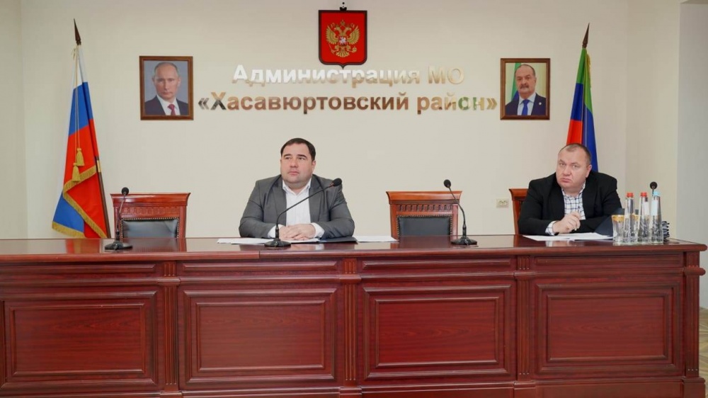 Глава  Хасавюртовского района принял участие в работе  заседания Оперативного штаба РД в режиме видеоконференцсвязи под председательством  Сергея Меликова