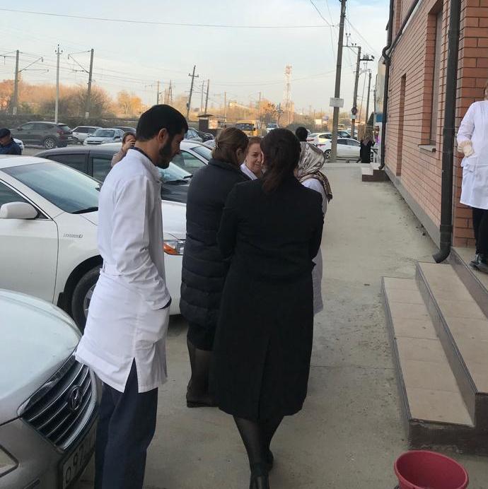На объектах здравоохранения Хасавюртовского района продолжаются учебно – тренировочные занятия МЧС и ГО ЧС