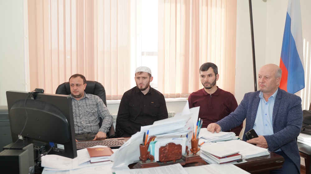 Администрация Хасавюртовского района приняла участие в работе совещания в режиме ВКС Министерства по национальной политике и делам религий РД