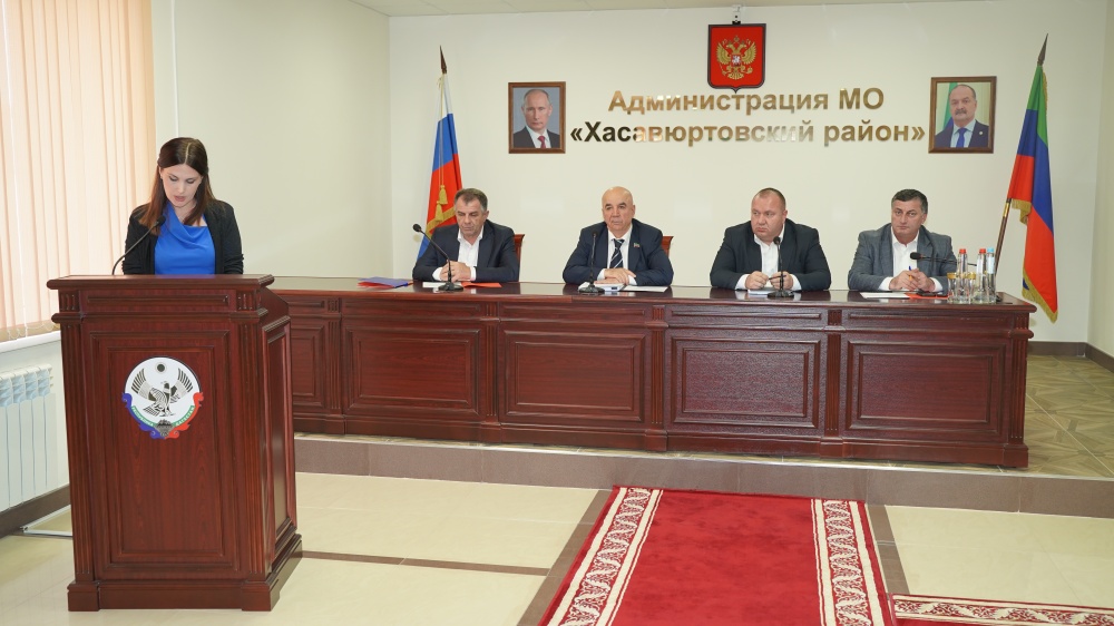 Депутаты Хасавюртовского района приняли проект бюджета на 2023 год