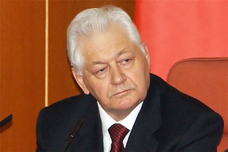 Глава Хасавюртовского района выразил глубокие слова соболезнования родным и близким выдающегося государственного деятеля Магомедова Магомедали Магомедовича