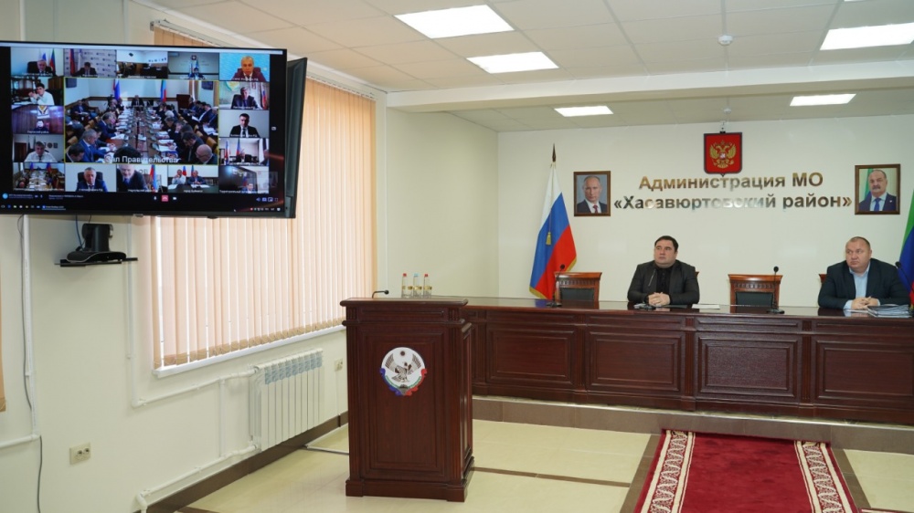 Глава  Хасавюртовского района принял участие в работе  заседания Оперативного штаба РД в режиме видеоконференцсвязи под руководством Абдулмуслима Абдулмуслимова