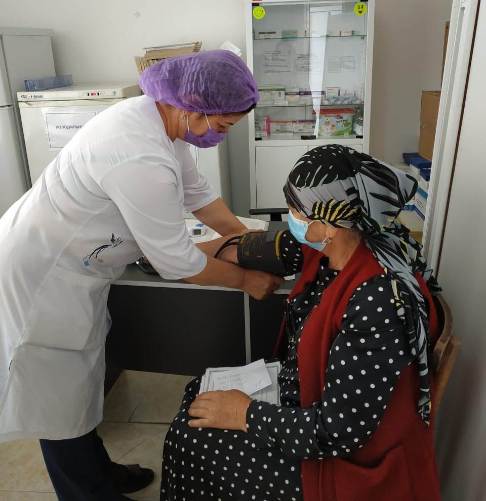 В Хасавюртовском районе продолжается вакцинация и ревакцинация населения
