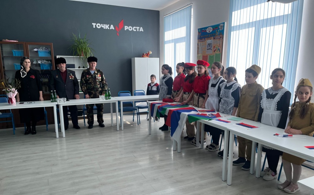 В школах  Хасавюртовского района прошли уроки мужества посвященные Дню вывода Советских войск из Афганистана.