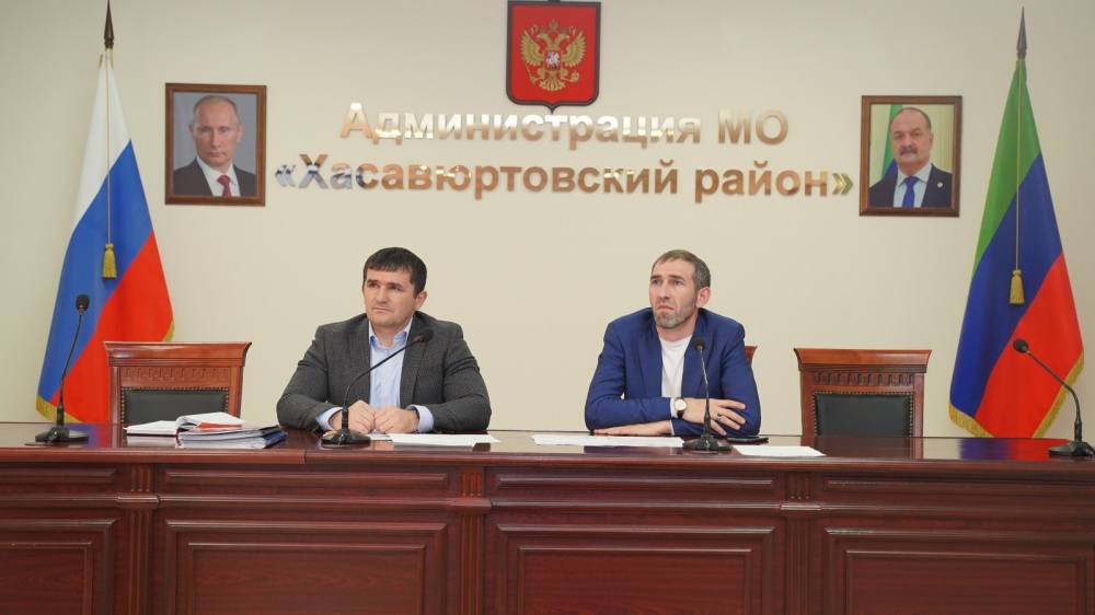 Администрация Хасавюртовского района приняла участие в работе семинар — совещания в режиме ВКС Министерства по национальной политике и делам религий РД