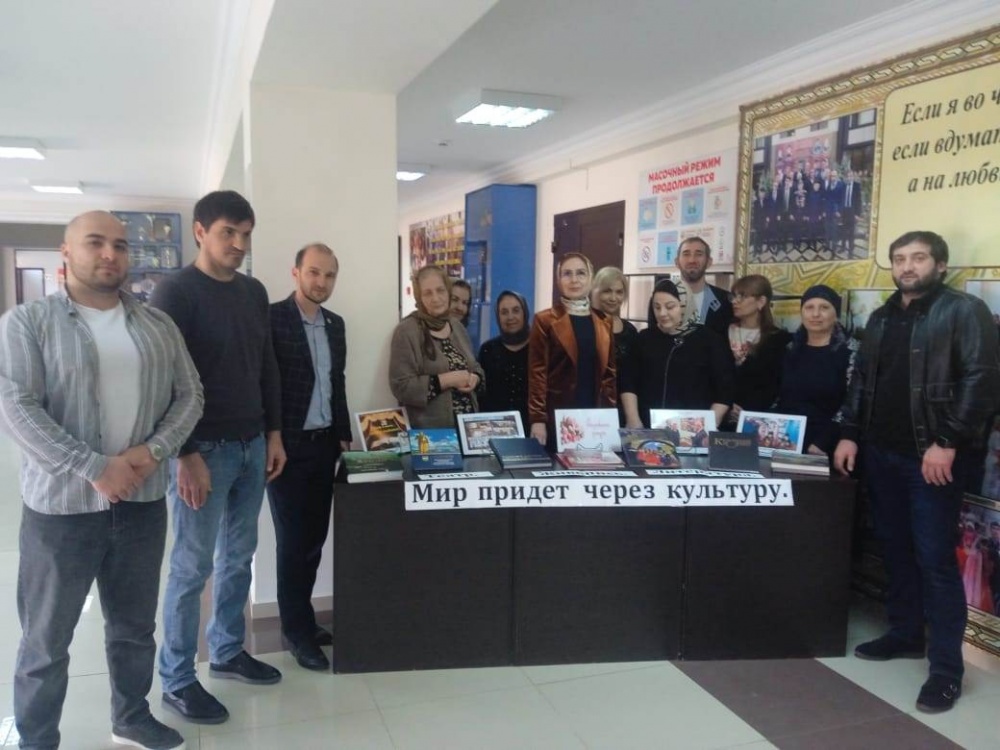 В учреждениях культуры и  ЦБС прошли мероприятия посвященные профессиональному  празднику работника культуры