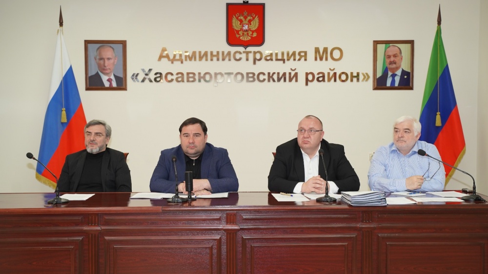 Глава   Хасавюртовского района принял участие в работе Правительственного совещания в  режиме видеоконференцсвязи под руководством  Абдулмуслима Абдулмуслимова