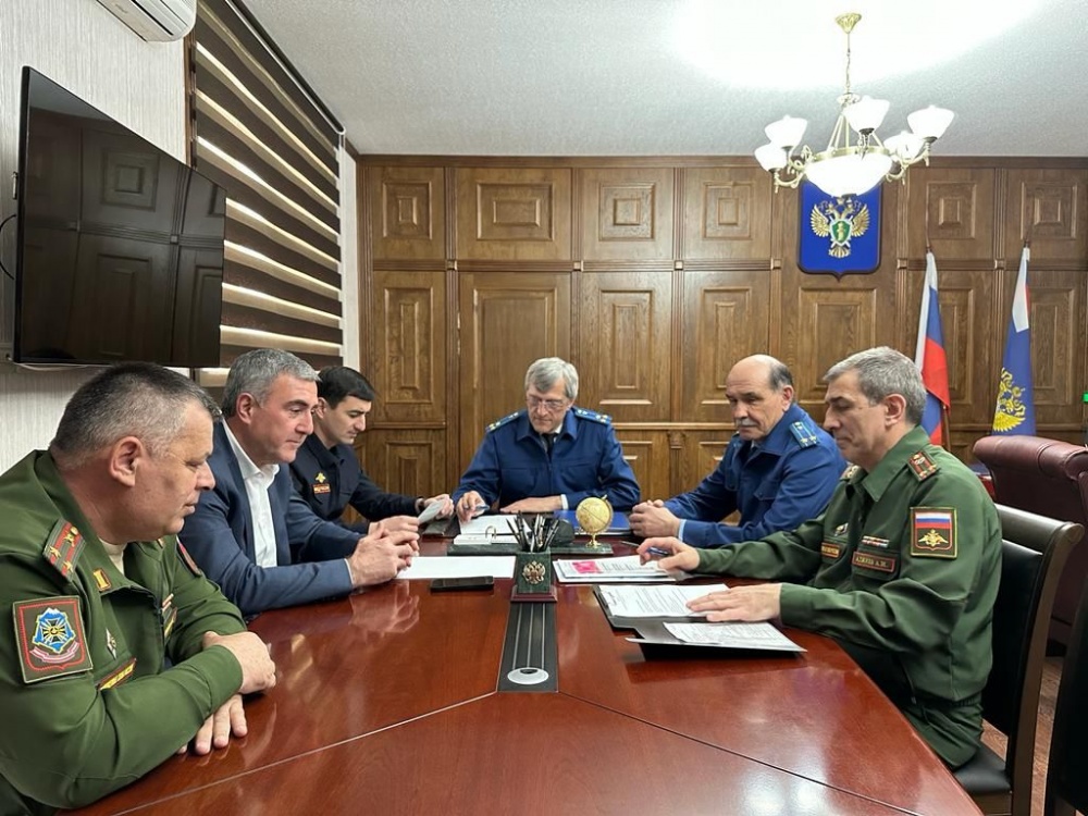 Депутаты НС РД от Хасавюртовского района проводят мероприятия по организации весеннего призыва