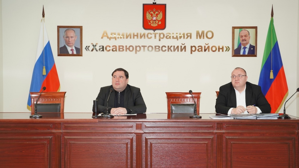Глава  Хасавюртовского района принял участие в работе  заседания Оперативного штаба РД в режиме видеоконференцсвязи под руководством Абдулмуслима Абдулмуслимова