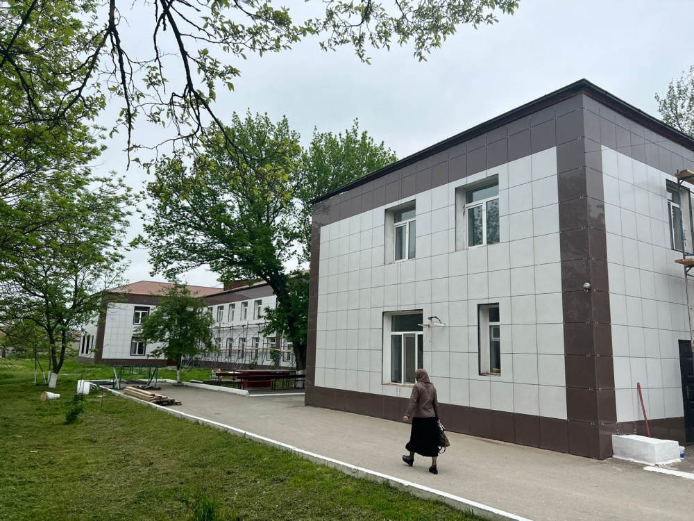 Власти Хасавюртовского района продолжают контроль  хода капремонта объектов здравоохранения муниципалитета