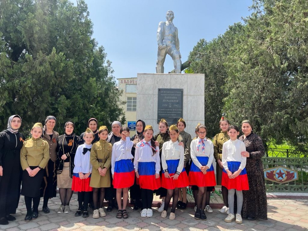 В центрах культуры Хасавюртовского района проходят праздничные мероприятия к 78 –ой годовщине Великой Победы