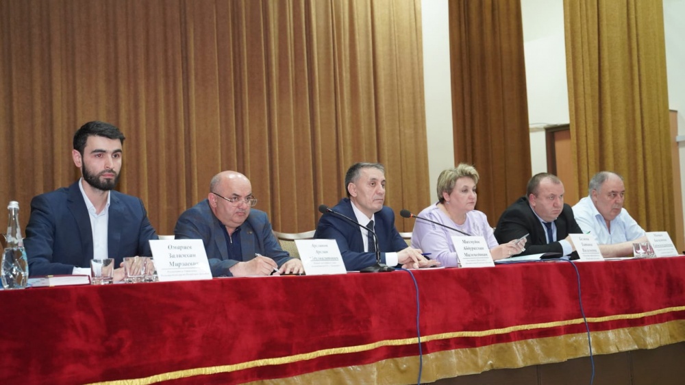 В Хасавюртовском районе состоялось  выездное совещание Правительства Минздрава и Роспотребнадзора  РД по эпидемиологической  ситуации  по кори