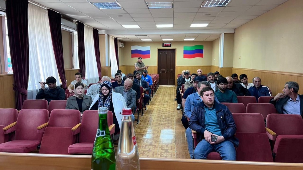 В Хасавюртовском районе состоялся семинар – совещание для руководителей и сотрудников спортивных учреждений  района