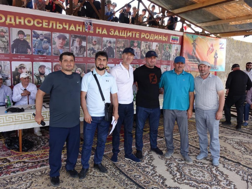 В Хасавюртовском районе прошли  конно – спортивные состязания   в поддержку участников СВО