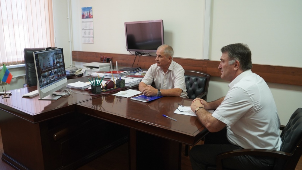 Администрация Хасавюртовского района приняла участие в работе совещания  в режиме видеоконференцсвязи Министерства сельского хозяйства и продовольствия РД