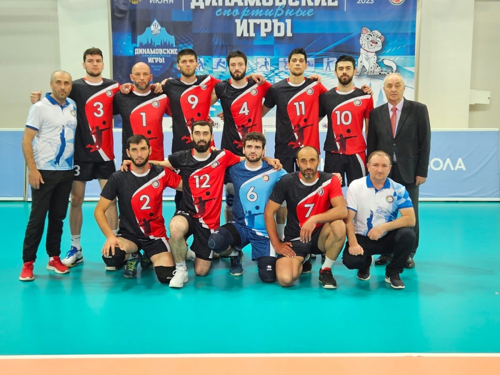 Волейбольная команда Хасавюртовского района заняла призовое место на Всероссийских Динамовских играх