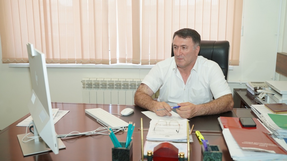Администрация Хасавюртовского района приняла участие в работе совещания  в режиме видеоконференцсвязи Государственной жилищной инспекции РД