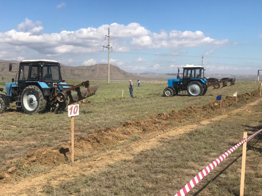 Аграрии Хасавюртовского района приняли участие в Республиканском  Конкурсе « Лучший пахарь»