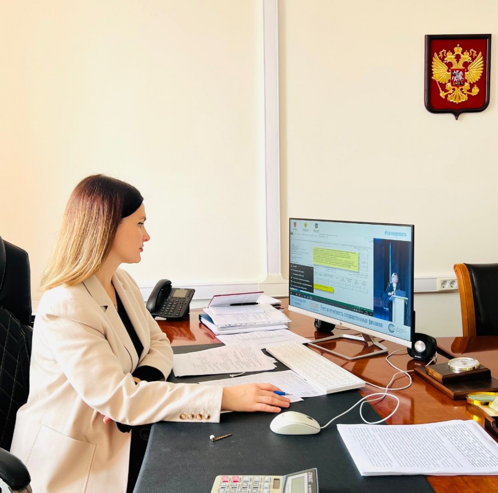 Администрация Хасавюртовского района приняло участие в заседании Круглого стола Министерством Финансов РФ в режиме ВКС