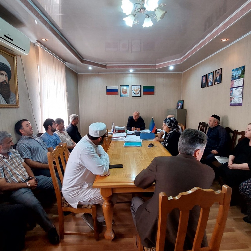 Власти Хасавюртовского района проводят комплексные мероприятия по организации  призыва