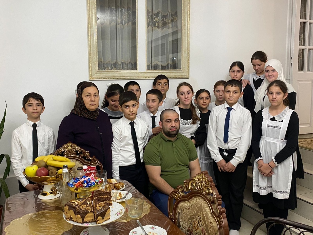 Школьники Хасавюртовского района продолжают встречи с участниками СВО