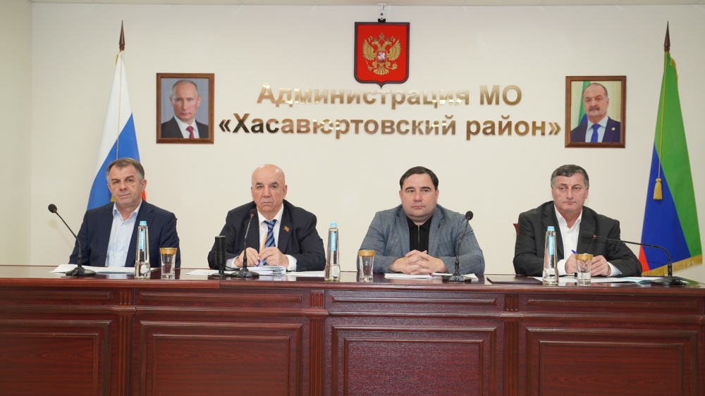 Депутаты Собрания депутатов Хасавюртовского района подвели итоги 2023 года и утвердили бюджет на 3 года