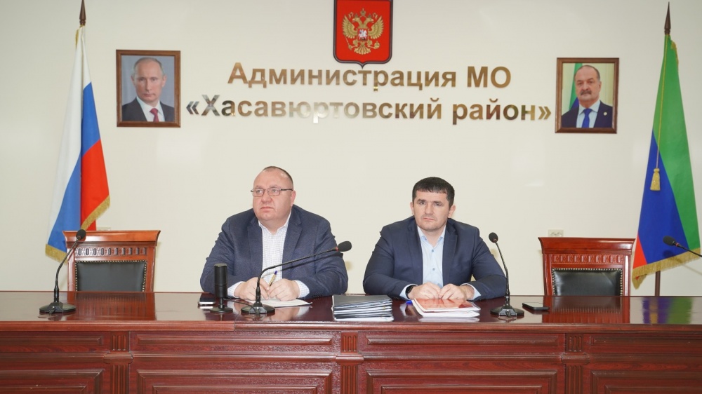 Администрация  Хасавюртовского района приняла участие в работе  заседания Оперативного штаба РД в режиме видеоконференцсвязи под руководством Рамазана Джафарова