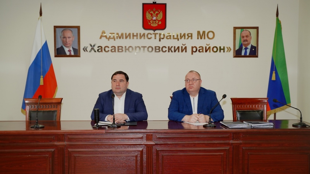 Глава   Хасавюртовского района принял участие в работе  заседания Оперативного штаба РД в режиме видеоконференцсвязи под руководством  Абдулмуслима Абдулмуслимова
