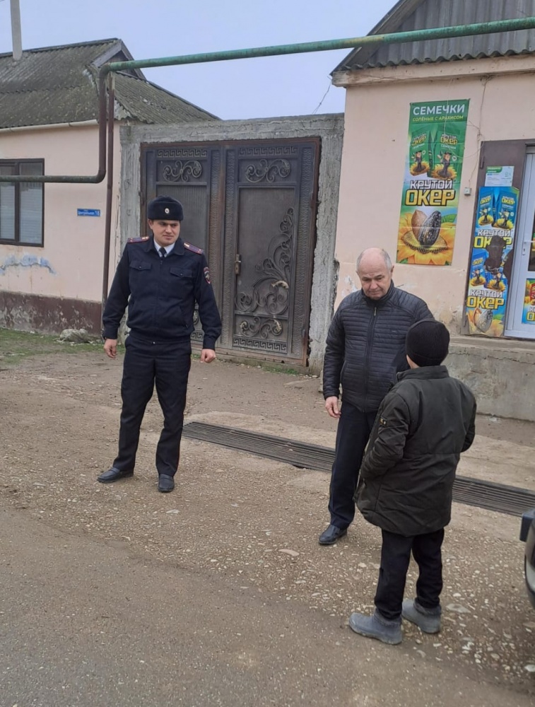 Рабочая группа отдела по делам несовершеннолетних МР проводит профилактические   рейдовые мероприятия