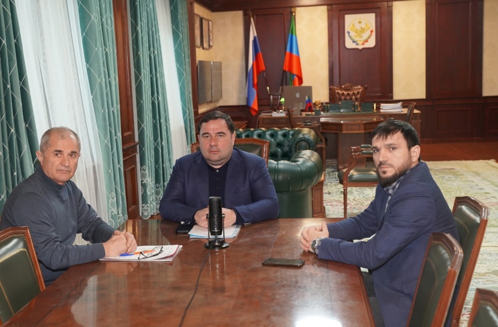 Глава  Хасавюртовского района принял участие в работе Правительственного заседания    в режиме видеоконференцсвязи под руководством Наримана Абдулмуталибова