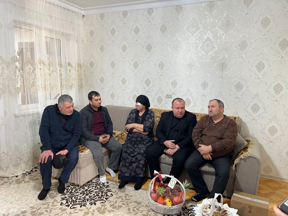 Власти Хасавюртовского района  посещают  семьи погибших участников СВО