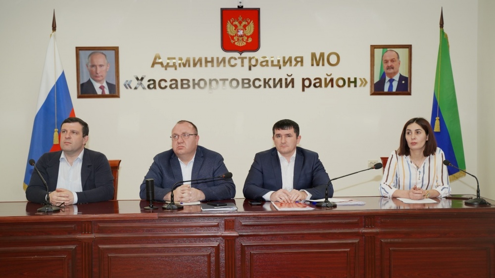 Администрация Хасавюртовского района приняла участие в работе Правительственного совещания    в режиме видеоконференцсвязи под руководством Абдулмуслима Абдулмуслимова